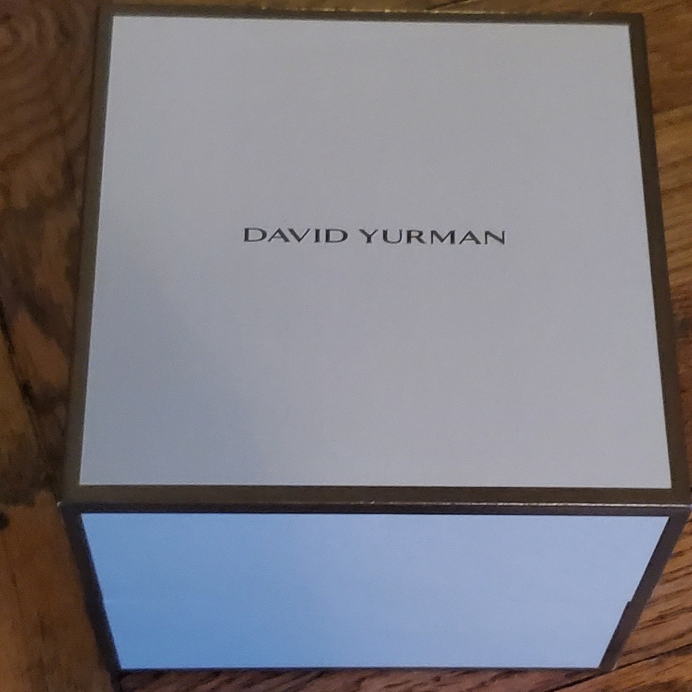 David Yurman Gift Box